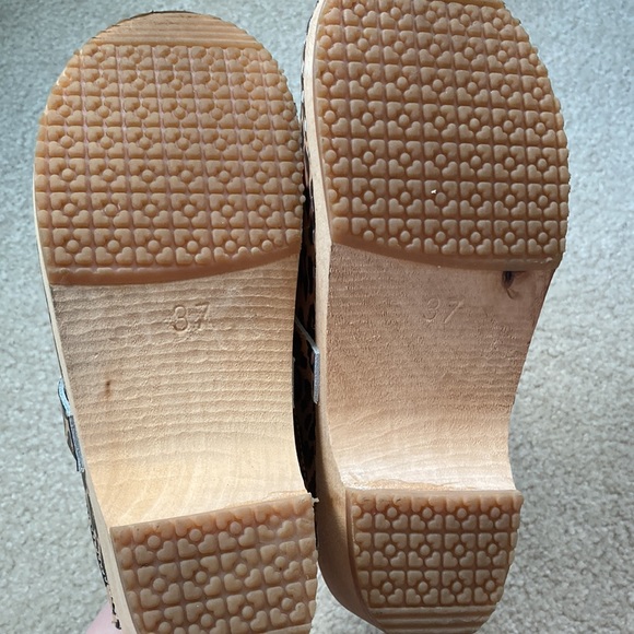 Verka leopard print clogs. Size 37. - Picture 4 of 5